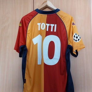 AS Roma 2001/02 Home UCL Jersey - Classic Retro Roma Champions League Shirt - Vintage Italian Football Kit